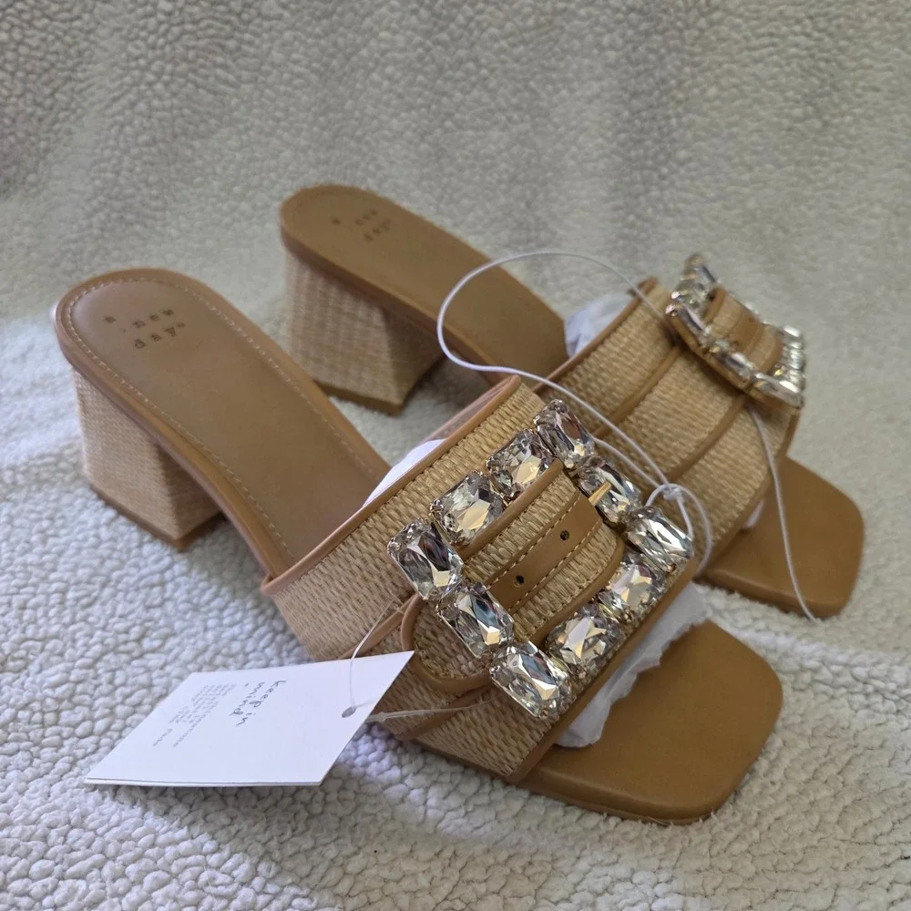 A New Day Kathleen Heels Beige Woven Rhinestone Buckle Block Heel Sandals 9